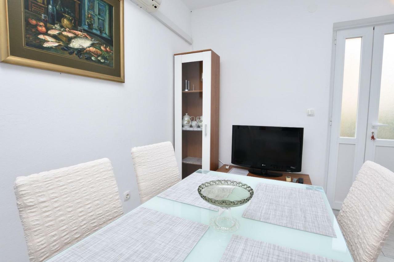 Apartments Jere Proto Primosten Luaran gambar
